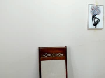 Nude cam girl aina_kun image #1411344