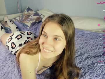 Nude cam girl youne_and_beautiful image #4618354