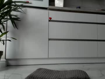 Nude cam girl meryfoxxx image #2145565