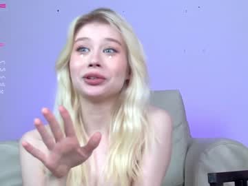 Nude cam girl shycinderella image #4175303