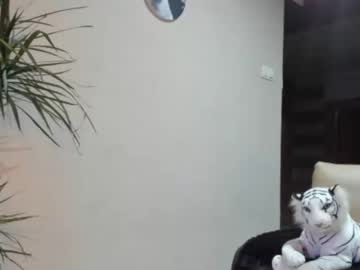 Nude cam girl sofiaandwonderland image #2751383