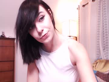 Nude cam girl eeeveee image #346360