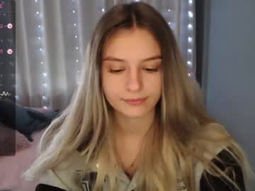 Nude cam girl nensiloon image #5268034