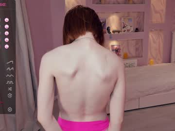 Nude cam girl gingers_hugs image #6031037
