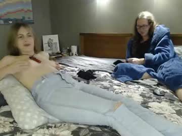 Nude cam couple nzplaytime image #2920610