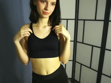 ainsleyhammett nude girls camming
