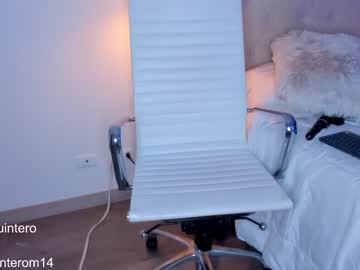 Nude cam girl swt_molly image #5662890