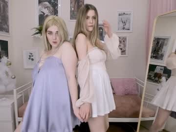 Nude cam girl vivian_lacroix image #754294