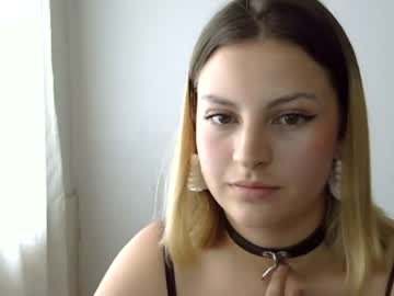 Nude cam girl bellafor image #5536965