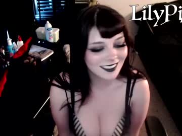 Nude cam girl lilypixel image #2157044