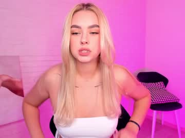 Nude cam girl 8a8y_nura image #1117343
