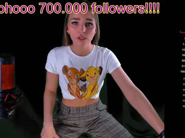 Nude cam girl queenafina image #4204441