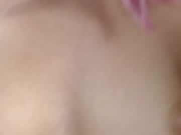 Nude cam girl little_effy18 image #1797337