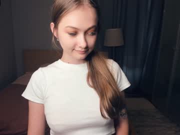 Nude cam girl ventetta_tao image #5190371