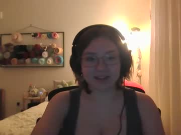 Nude cam girl ftarh18 image #4688494
