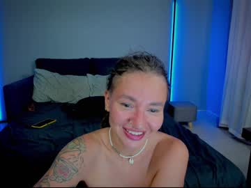 Nude cam couple lilumaxhornyink image #4918133