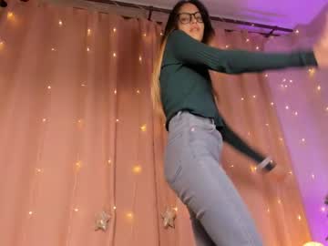 madisonlowe nude girls camming