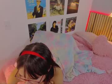 Nude cam girl little_effy18 image #5647899