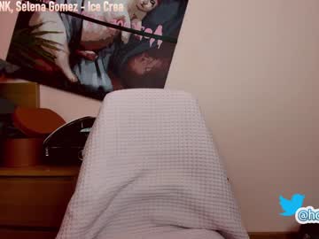 Nude cam girl hollyextra image #2018296