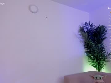 Nude cam girl gigi_ulala image #4715121