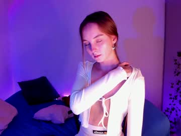 Nude cam girl golden_bag image #2509274