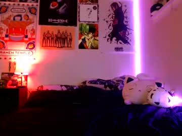 Nude cam girl xlunaskye image #5756946