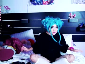 Nude cam girl madnessalise image #5087382