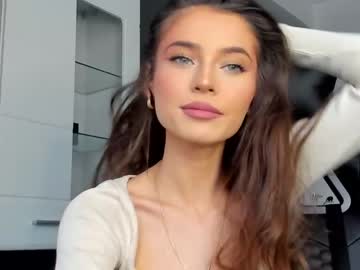 Nude cam girl isia_slay image #3307833