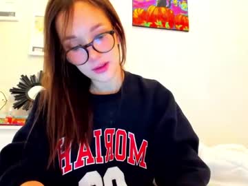 Nude cam girl ellie_leen image #1439355