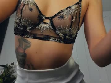 Nude cam girl emmi_rosee image #5838536