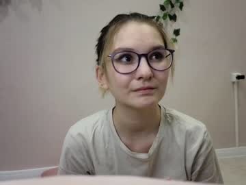 evepearce nude girls camming