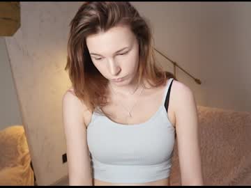 Nude cam girl gwen_sunshine image #1390651