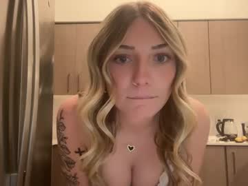 emiefox nude girls camming