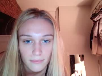 Nude cam girl daddyslittleangels_ image #1532569