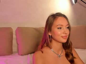 Nude cam girl stella_atkins image #3830995