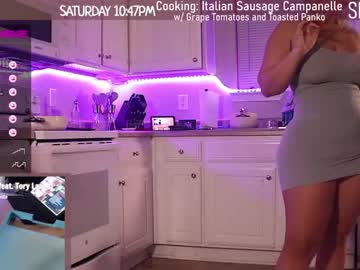 Nude cam girl milavalentinax image #3018706