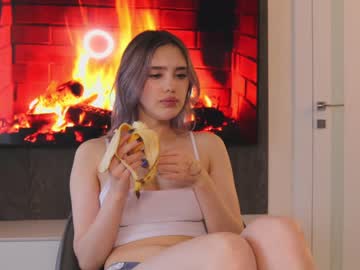 Nude cam girl angella_kleee image #4602484