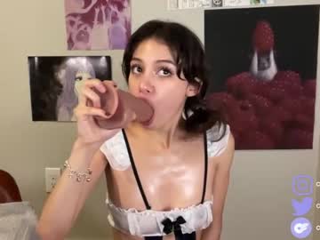 Nude cam girl cerise_angelic image #5813287