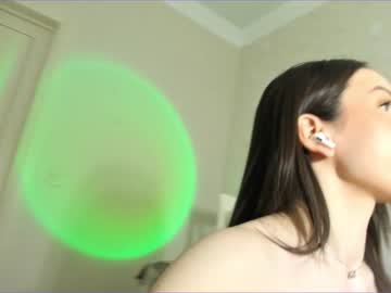Nude cam girl lily_14 image #1258056