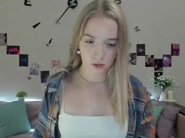 Nude cam girl the_scarlet_flower_ image #6979393