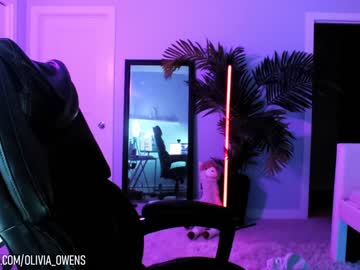 Nude cam girl oliviaowens image #5720590