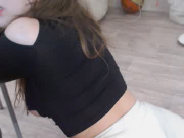Nude cam couple alyx1 image #6682651