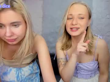 ur_sun_and_stars nude girls camming