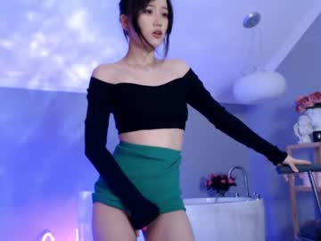 Nude cam girl amiliyan image #3673015