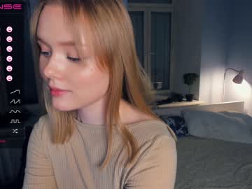 Nude cam girl sun_shiiine image #4141150
