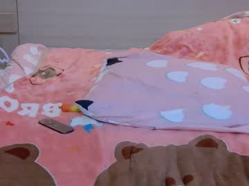 Nude cam girl immature_girl image #2590651