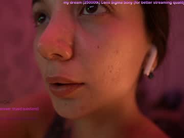 Nude cam girl kronniekray image #531946