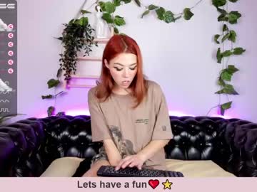 Nude cam girl juliaamster image #2112391