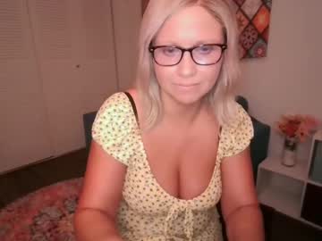 Nude cam girl skyes_ablaze image #6963987