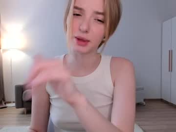 Nude cam girl olli_ver image #2998682